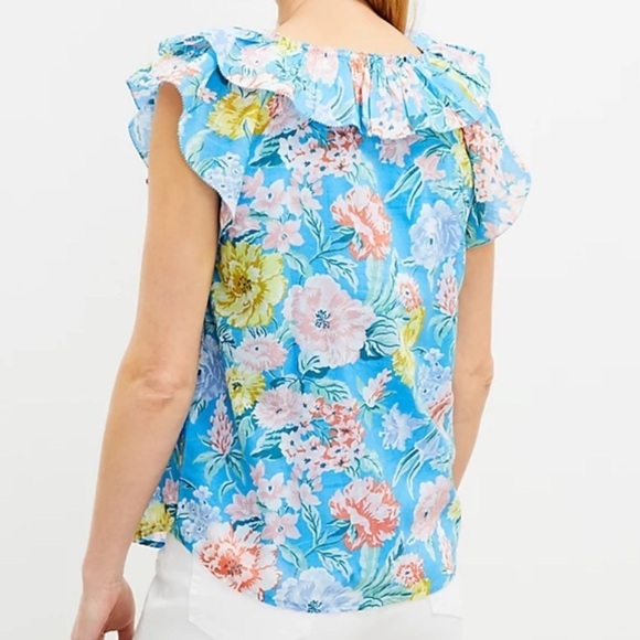 Loft Floral Flutter Sleeve Ruffle Neckline Petite Garden Ruffle Shell Top - Picture 3 of 10